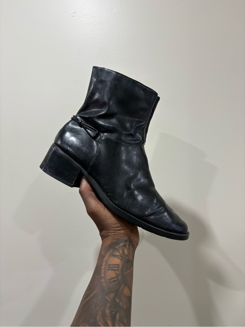Classic Side Zip Chelsea Boots
